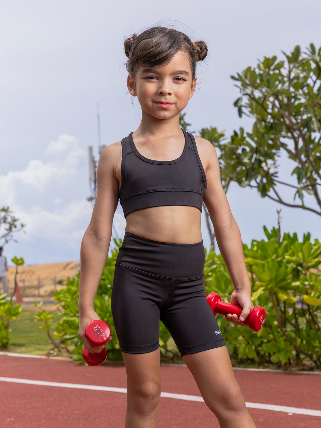 GIRLS' BLACK SPORTS BRA