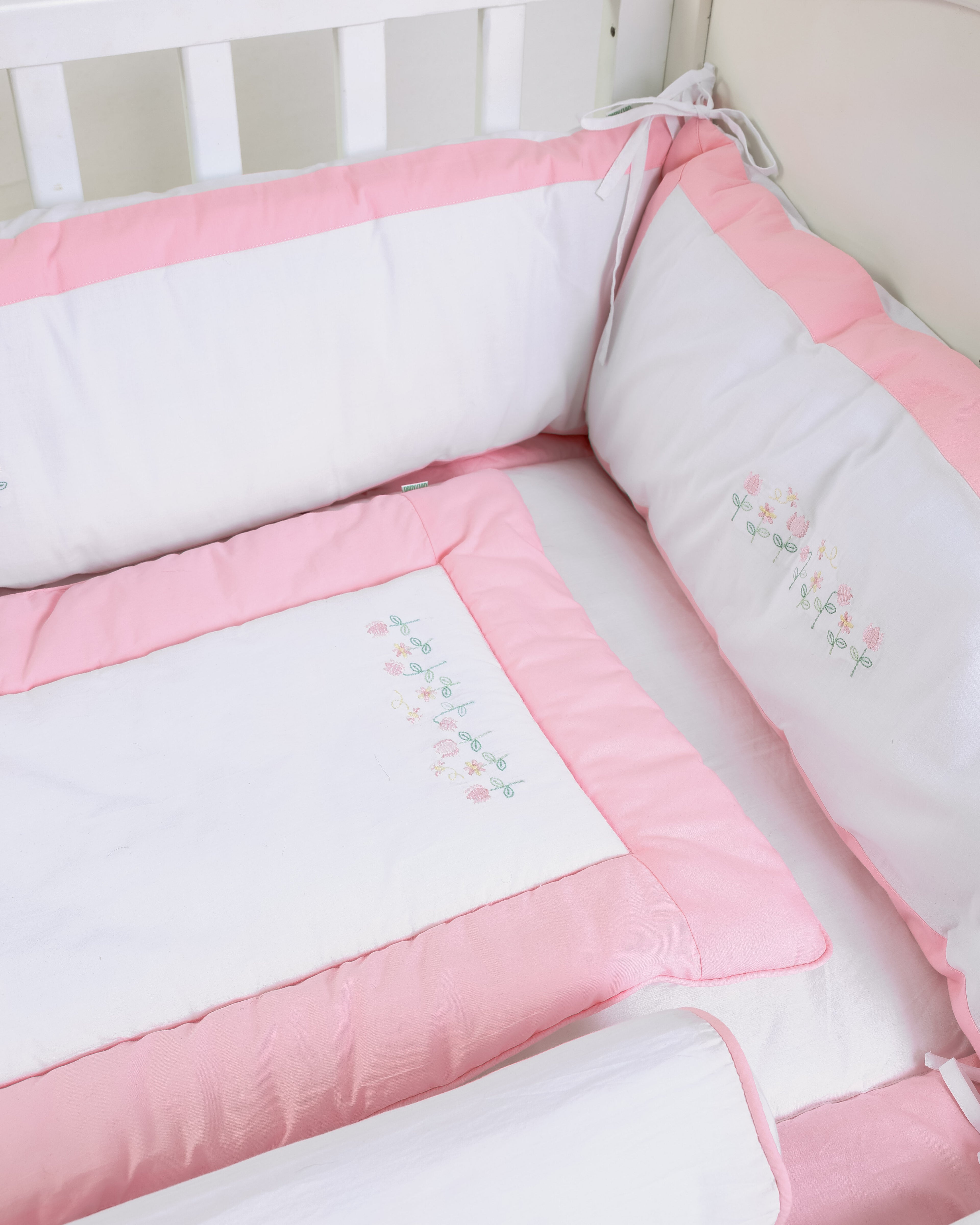 Girls Bloom Pink Cot Bumpers
