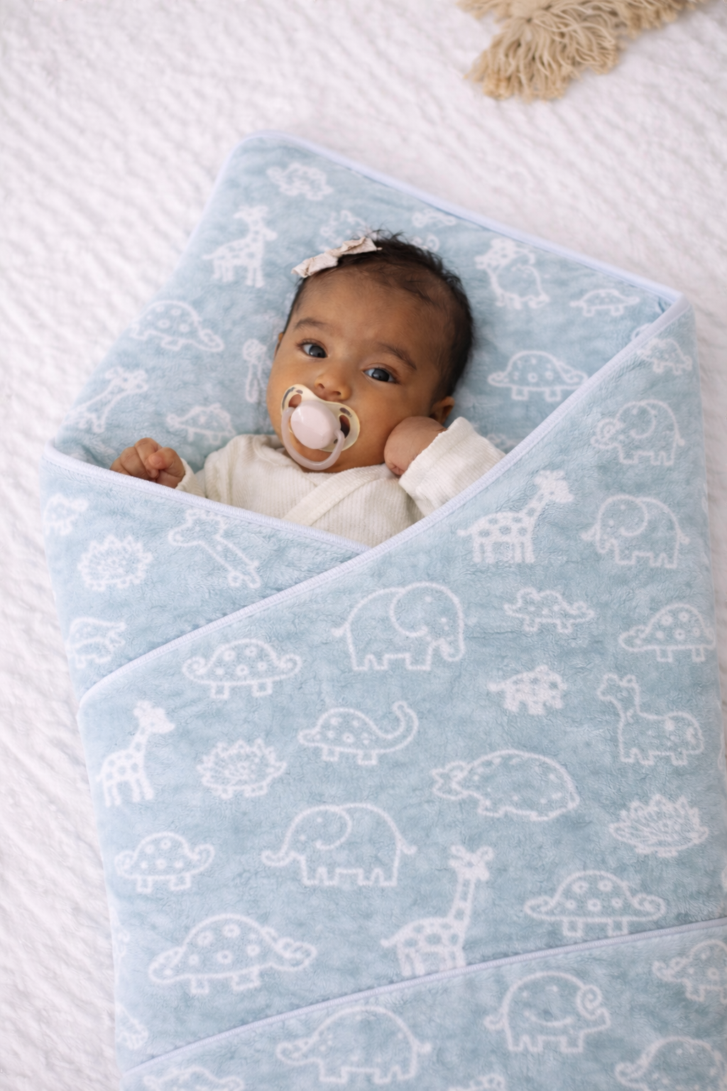 BLUE ANIMAL FLEECE BLANKET