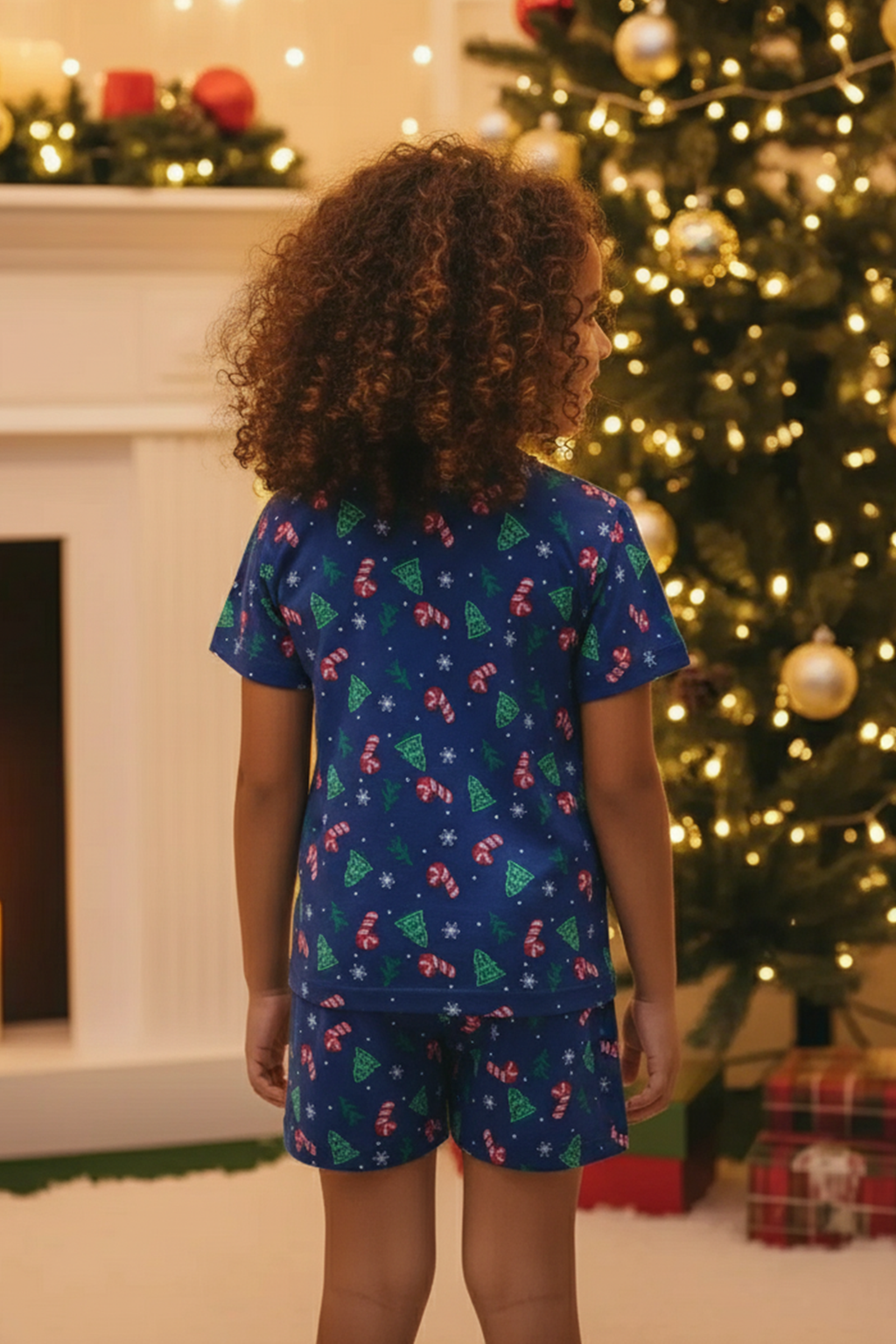 PEPPERMINT PINES UNISEX SHORT SLEEVE SHORT SET