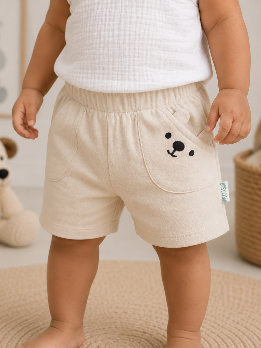 WHITE BEAR SHORT