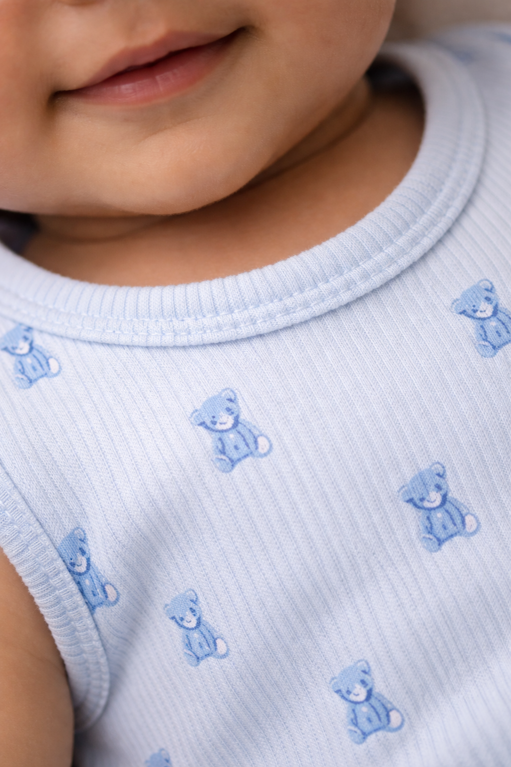 SNUGGLE BEAR COTTON VEST & SHORT SET