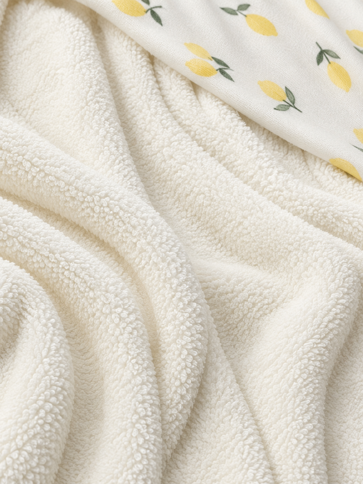 LEMON DROP HOODED TOWEL