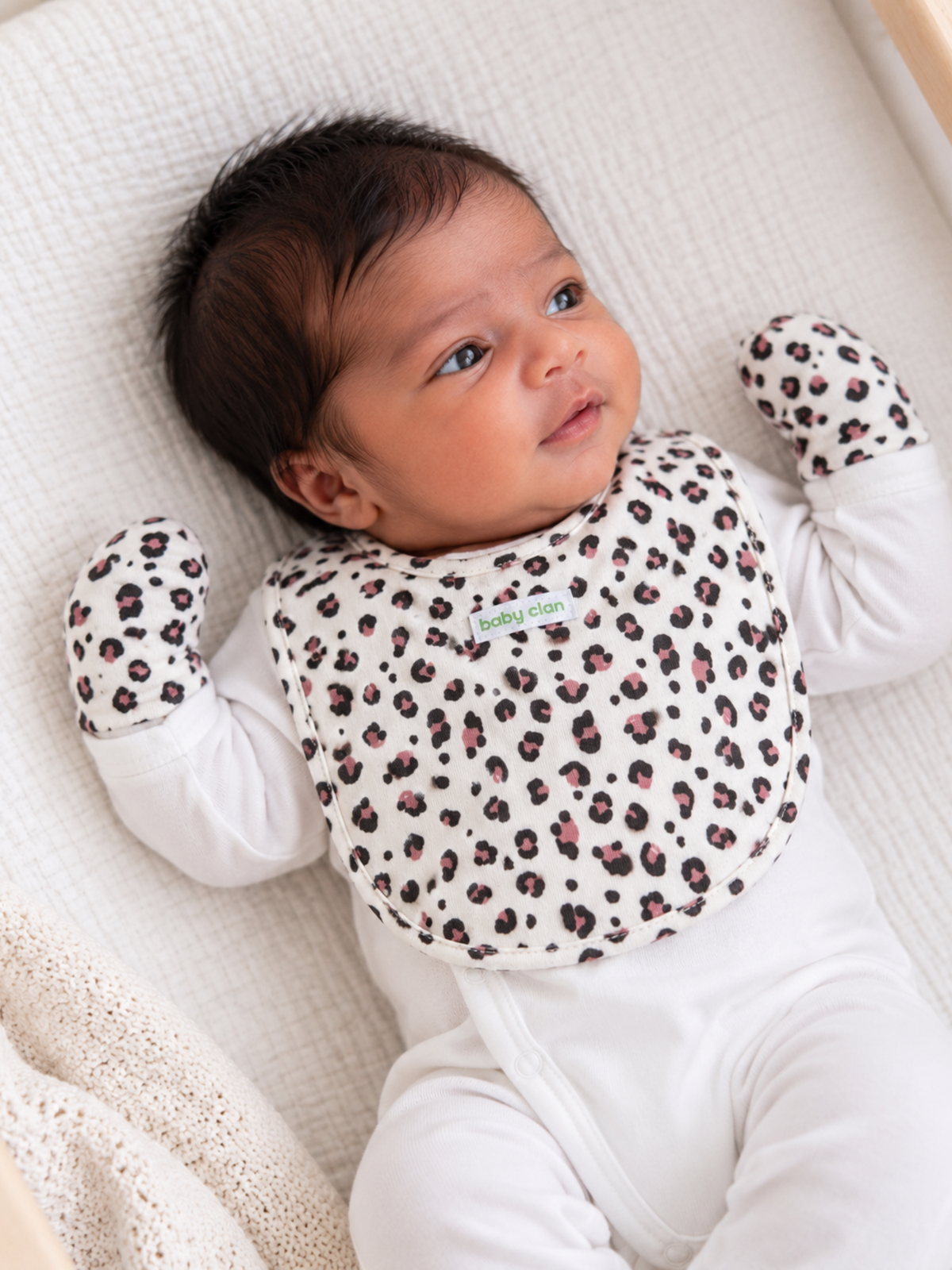 LITTLE WILD BIB