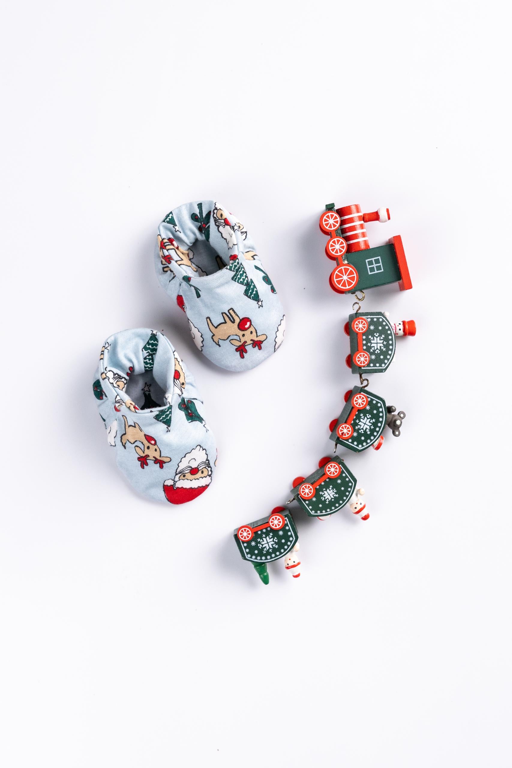 MERRY AND BRIGHT BABY BOOTIES