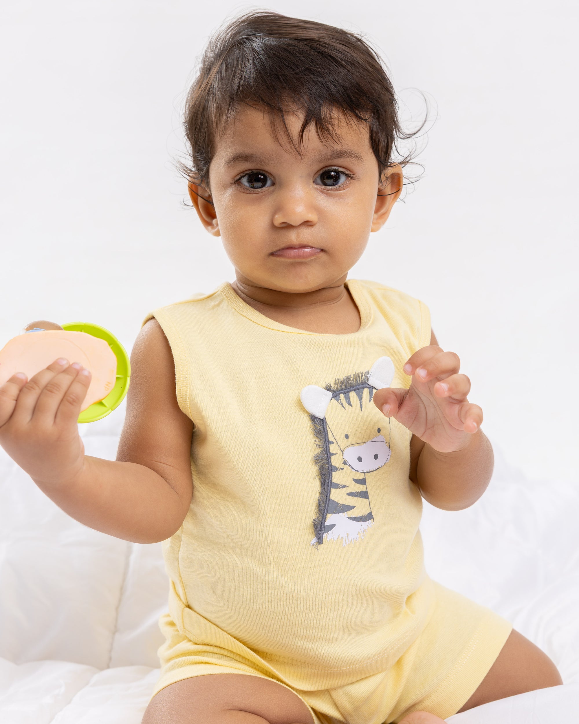 ZUZU VEST & SHORT SET