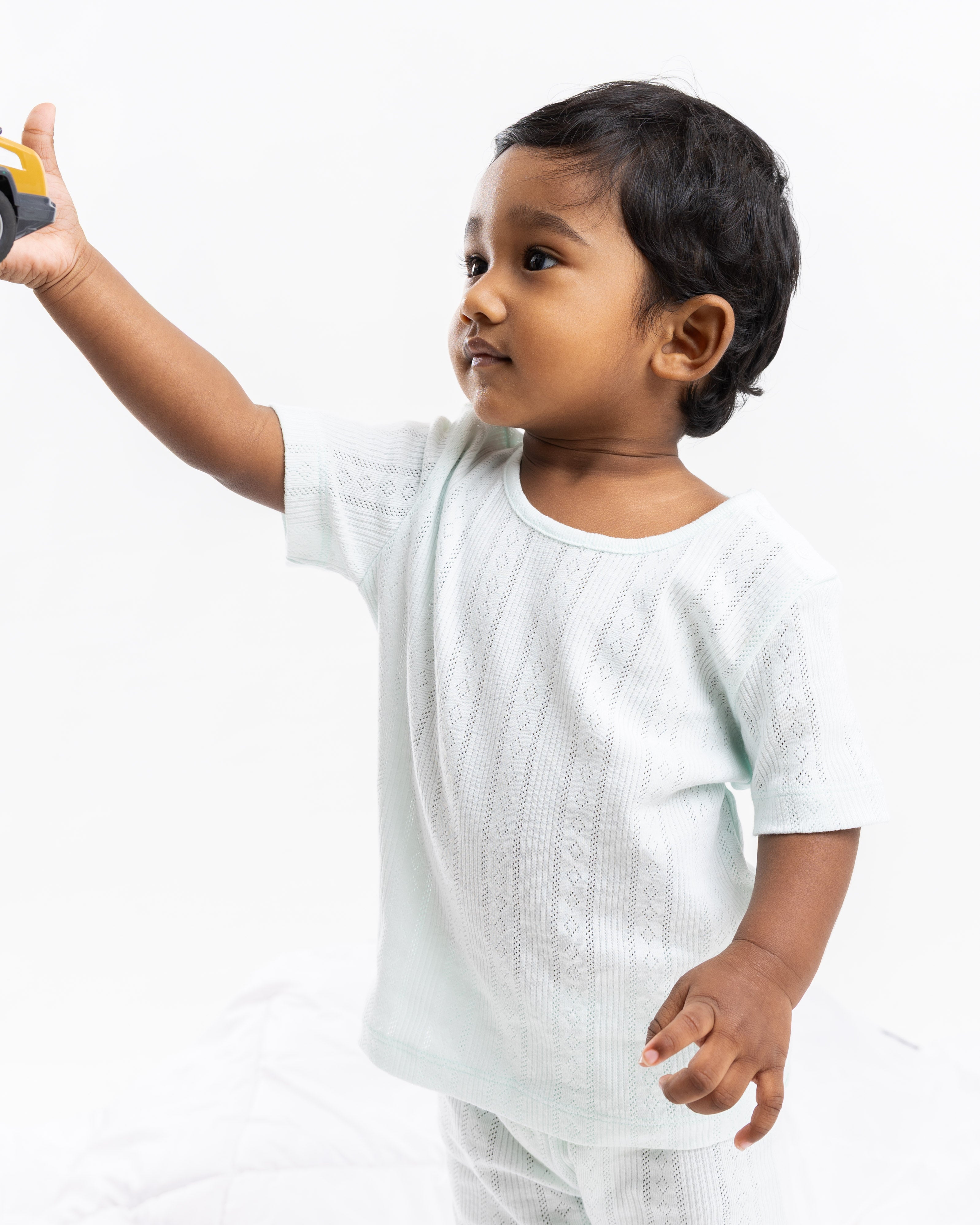 SNOWY POINTELLE SHORT SLEEVE SHORT SET
