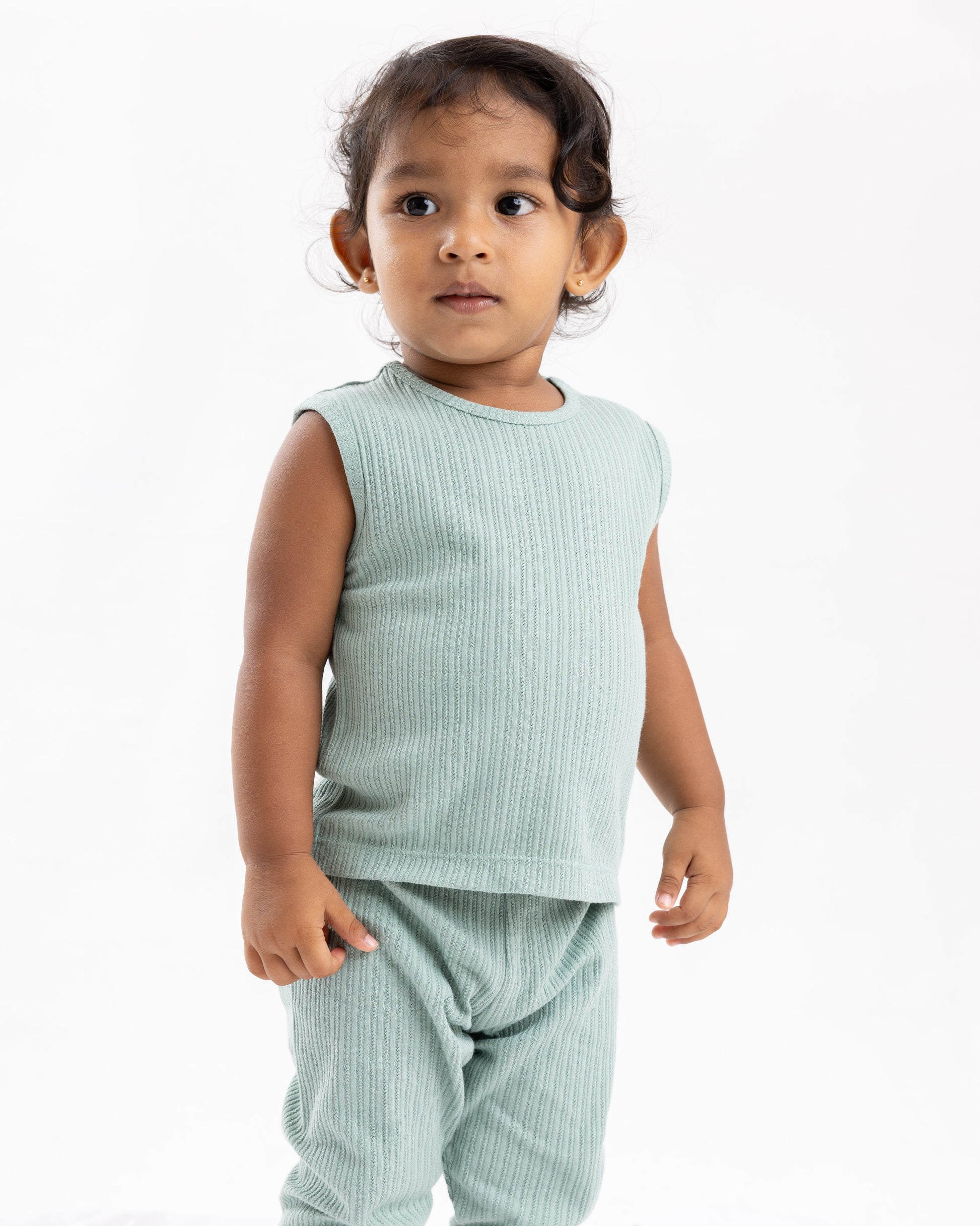 OLIVE VEST AND PANT SET