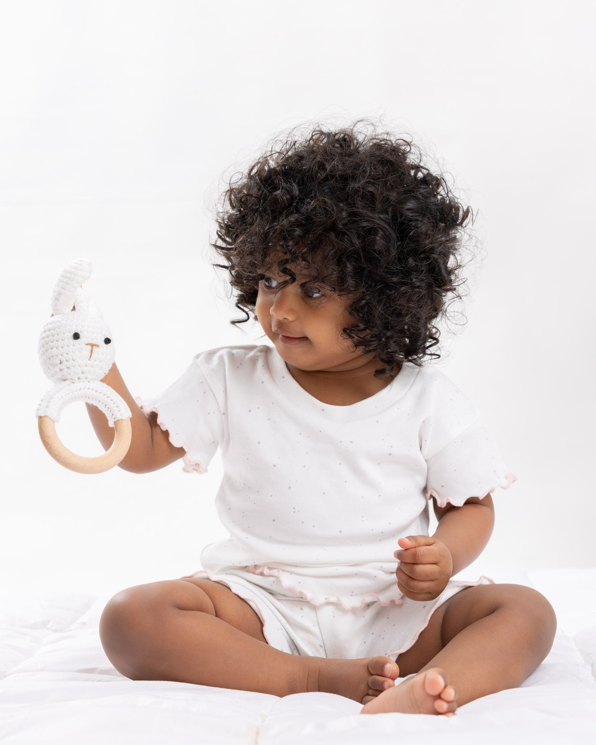 STARRY WHITE SHORT SLEEVE SHORT SET