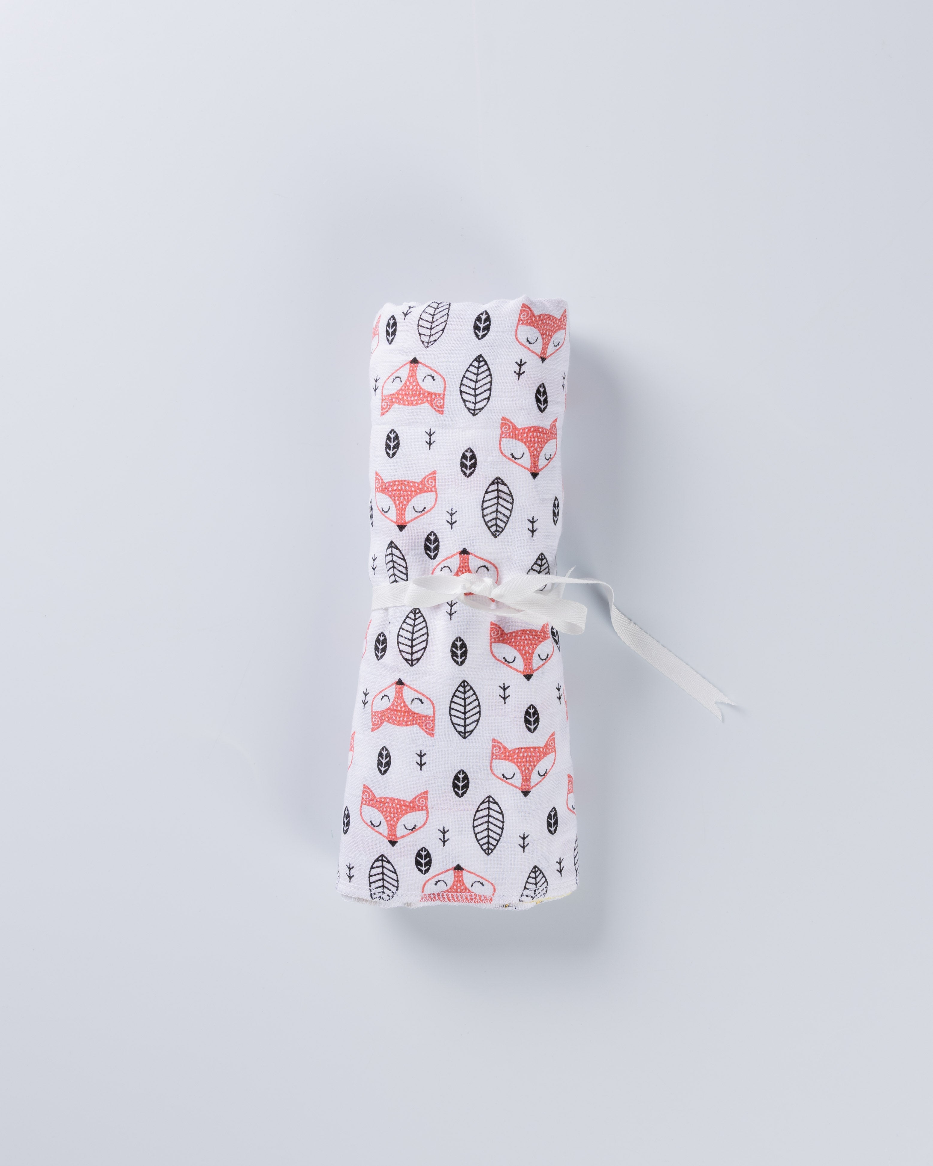 Baby Essential Wildlife Muslin Nappies – 3 Piece Set