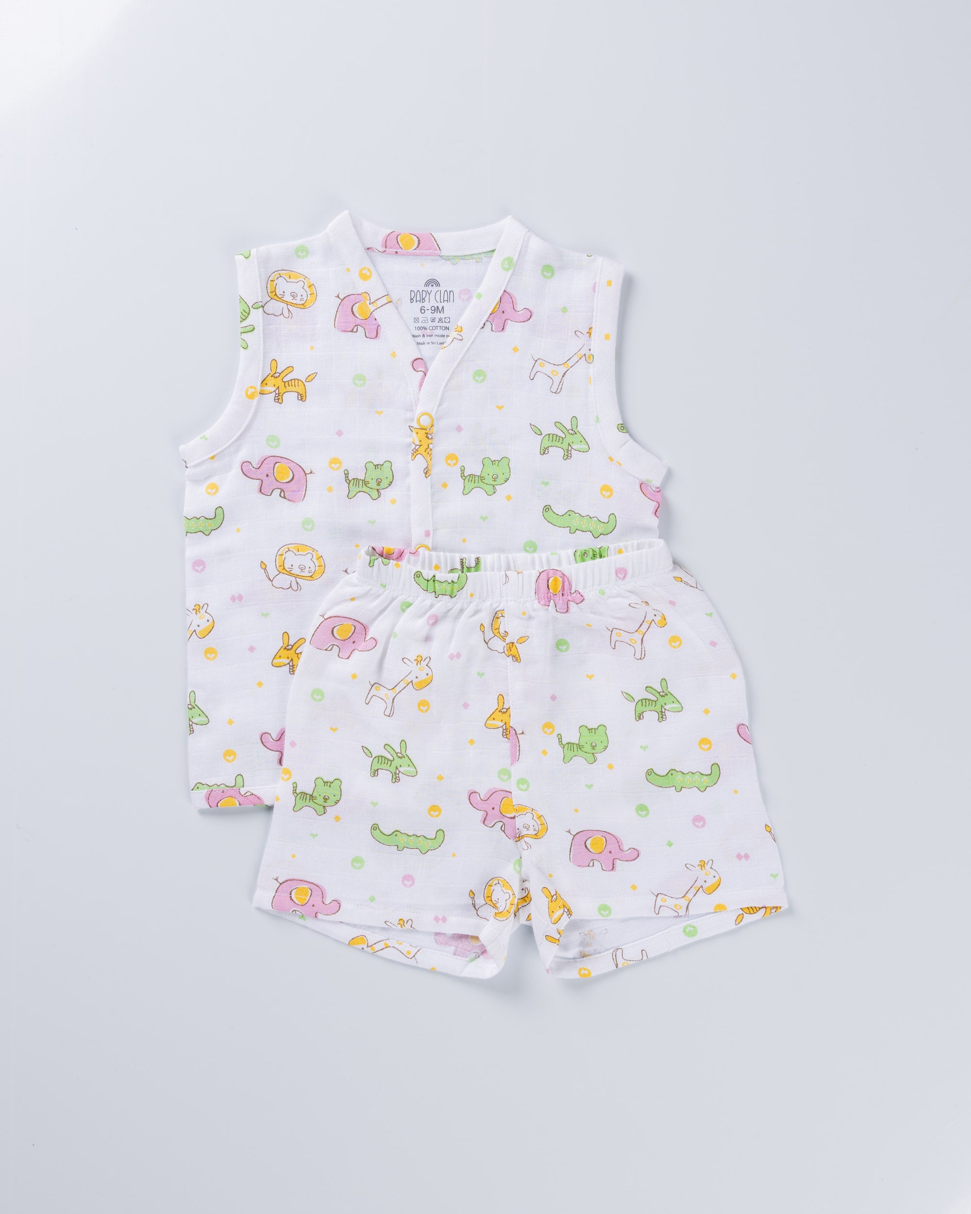 TINY EXPLORERS MUSLIN SHORT SET