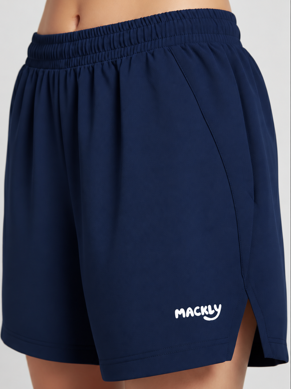 GIRLS’ AIRDRIFT SPLIT SHORT (4–16 YRS)