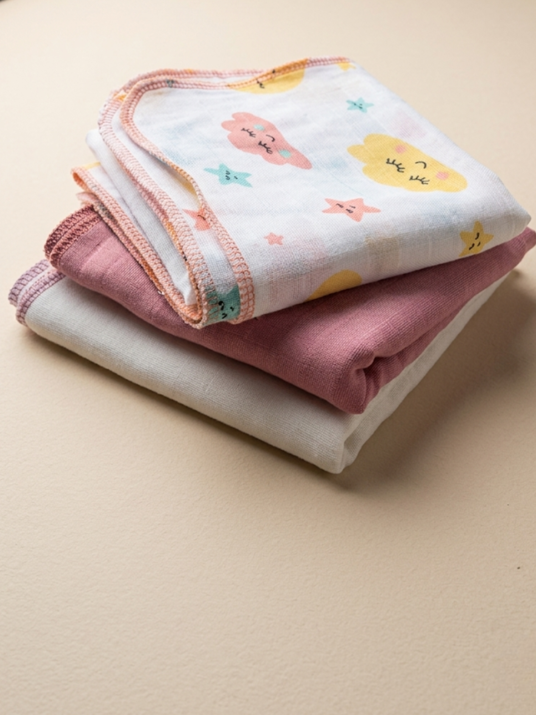 GIRLS PINK 3 PCS MUSLIN NAPPIE SET