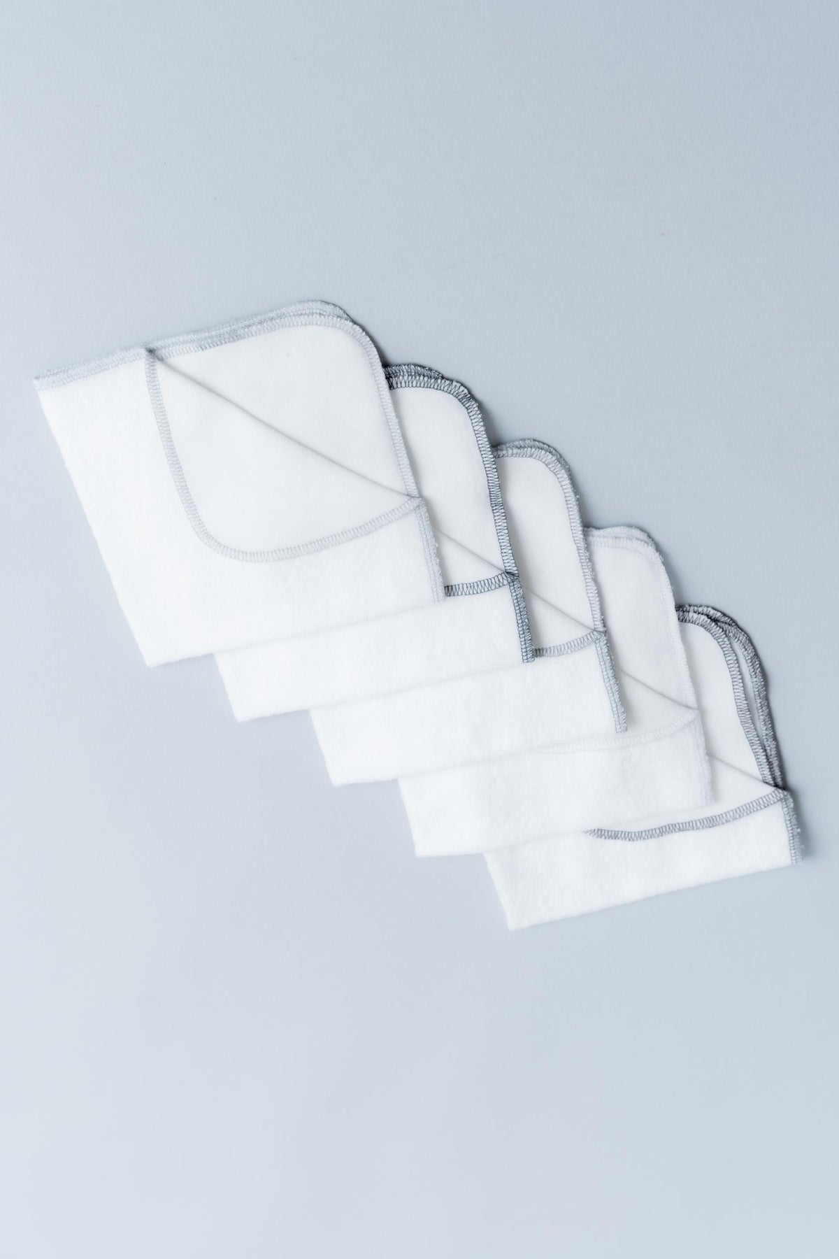 WHITE CLOUD CLOTH WIPES 5 PC SET