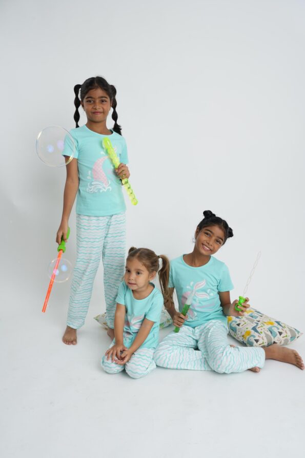 LITTLE MERMAID GIRLS' PAJAMA SET