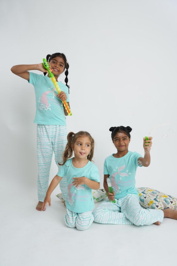 LITTLE MERMAID GIRLS' PAJAMA SET